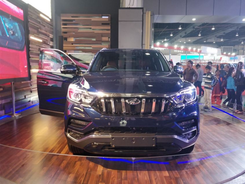 Mahindra XUV 700