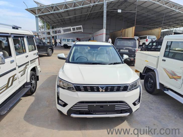 2022 Mahindra XUV 300 W8 AMT Optional Diesel 2,800 kms driven in Housing Board Colony, Anantapur
