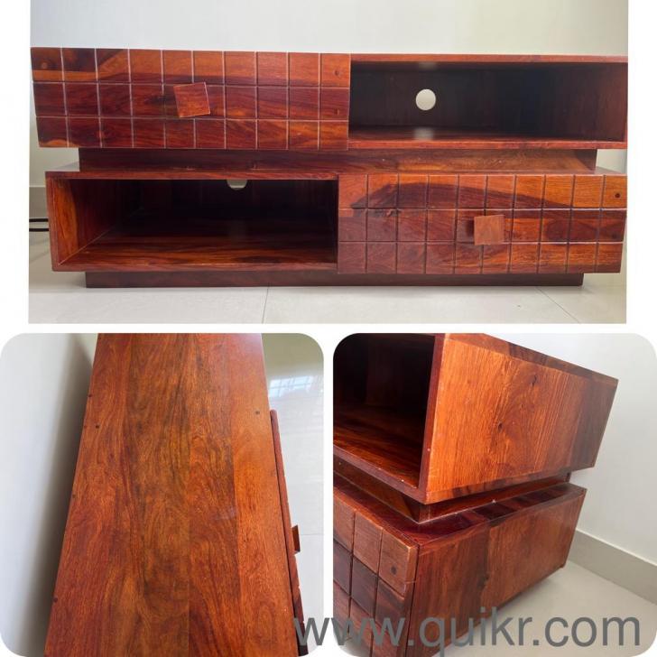 Sheesham wood TV unit. Good condition. 47L x 19W x 20H Bangalore Quikr