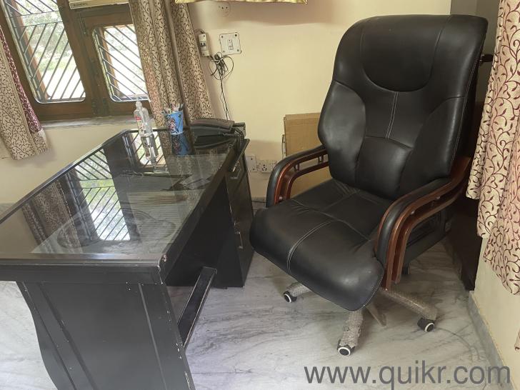 Office table and chair Faridabad Quikr