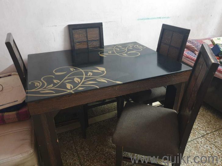 dining table with 4 chairs available for sale at affordable price