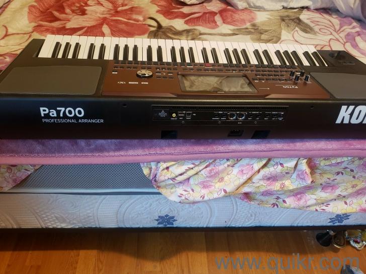 Best Korg PA700 61 Key Professional Arranger With Touchscreen and ...
