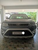 Used Mahindra XUV300 2022 Model Images