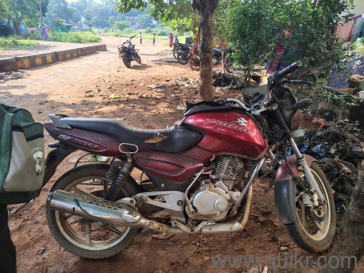 Bajaj Pulsar 150 - 2015