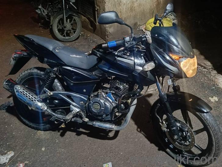 Bajaj Pulsar 180 - 2014