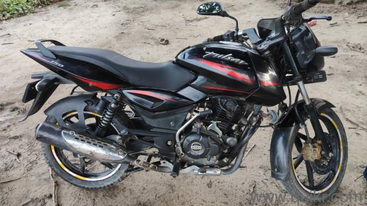 Bajaj Pulsar 150 - 2018(1)