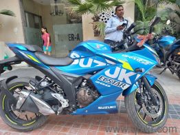 Suzuki Gixxer SF 250 - 2019(4)