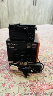 New sony a6400 , under warranty just new camera . Not even used more then 2-3 times. With all accessories and box.(1)