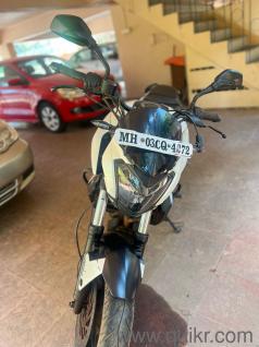 Bajaj Dominar 400 - 2017