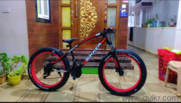 BIKKER FAT BIKE ONLY 1 MONTH OLD NOT USED SINCE BUYED 