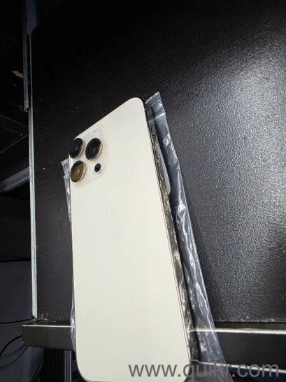 Excellently Conditioned, New Apple iPhone 14 Pro Max 256GB Gold, Unlocked with warranty