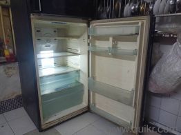 Contact number 7506465777 Sumsung Fridge double door in working condition storage is 256 Liters(2)