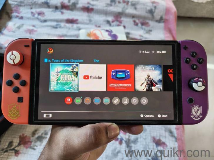 Ninetendo Switch OLED with Games and accessories included