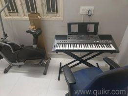 Yamaha PSR-I500 Digital Keyboard Excellent Condition | With Stand + Adapter | Price Negotiable(4)