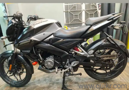 Bajaj Pulsar NS160 - 2020