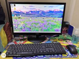 Lenovo desktop with frontech monitor wireless keyboard and mouse(2)