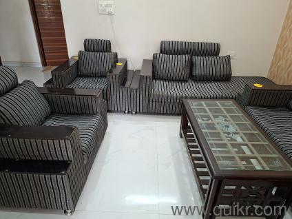 8 seater sofa, need to urgently sell, good condition
