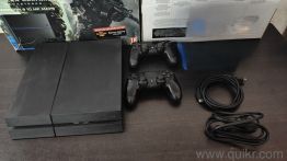 Sony Playstation 4 console(2)