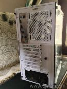Gaming PC Mint Condition (White, RGB environment)(4)