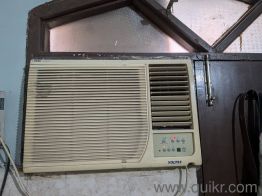 2 AC one is of voltas company 1.5 ton and other is hitachi company 1.5 ton(3)