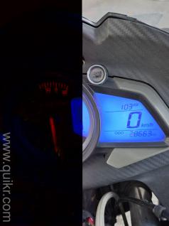 Bajaj Pulsar RS 200 - 2017(1)