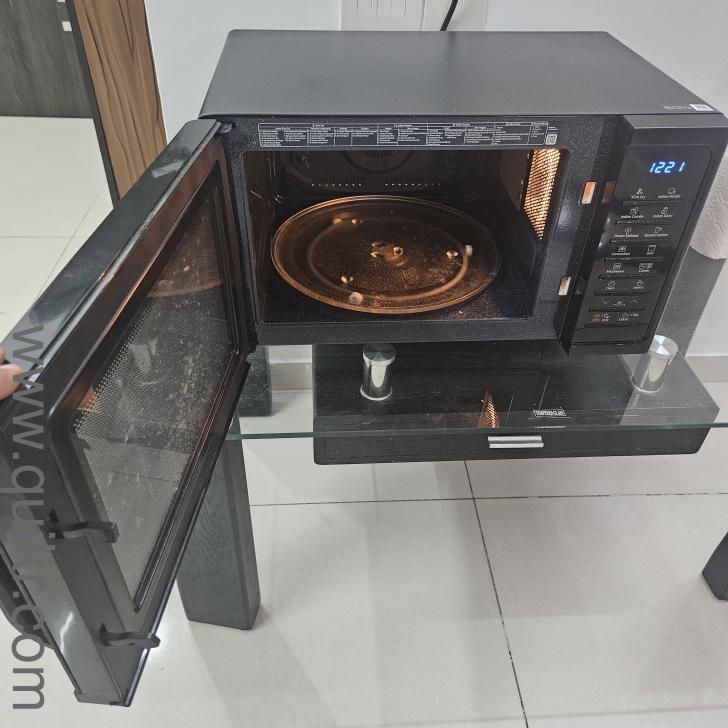 Samsung Convection Microwave Oven 28L | Excellent Condition(2)