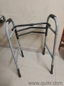 Walker (    ) good condition, sasta(2)