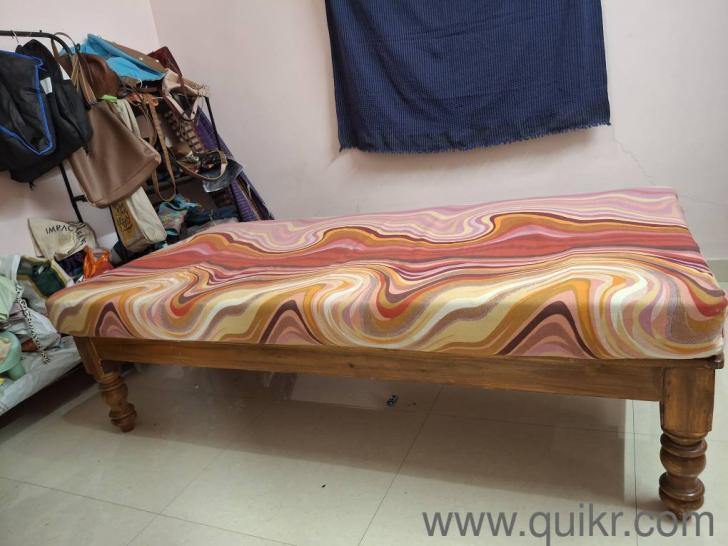 single cot with Mattress in good condition(1)