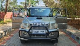 Mahindra Scorpio DX 2.6 Turbo 8 Str - 2007(2)