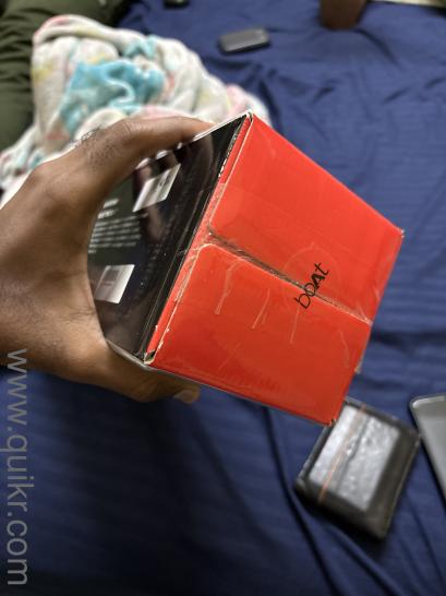 UNOPENED SEALED Boat soundbar(1)