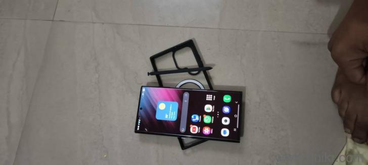 most arjent sell,box or mobail onli best condition(1)