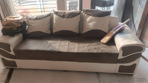 7 seater with center table(2)