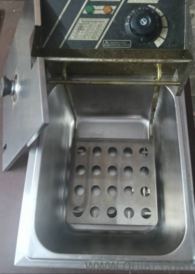 electric fryer only 2 months used