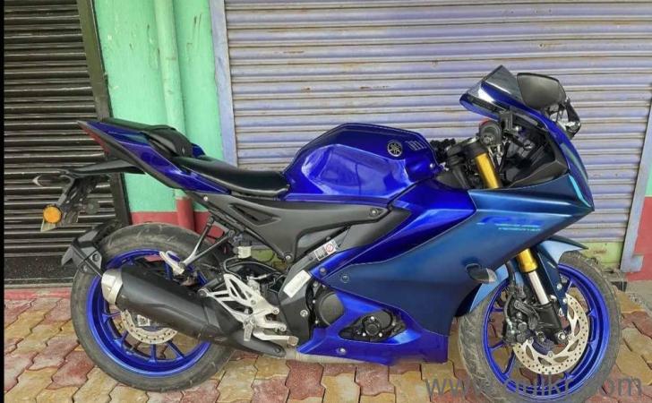Yamaha YZF R15 V4 Racing Blue - 2022(1)