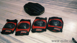 QUAD ROLLER SKATES(3)