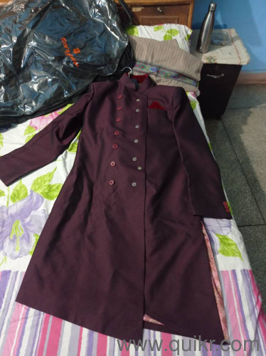 manyavar indo western sherwani sirf 4 ghnte pehni hai bilkul new hai