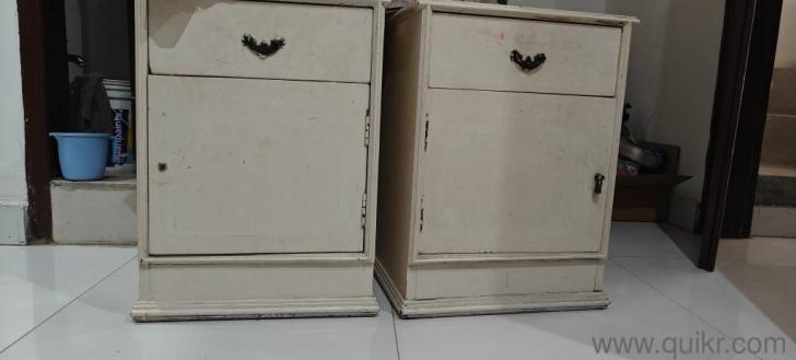 King Size Bed With Storage And 2 Pedestal(2)