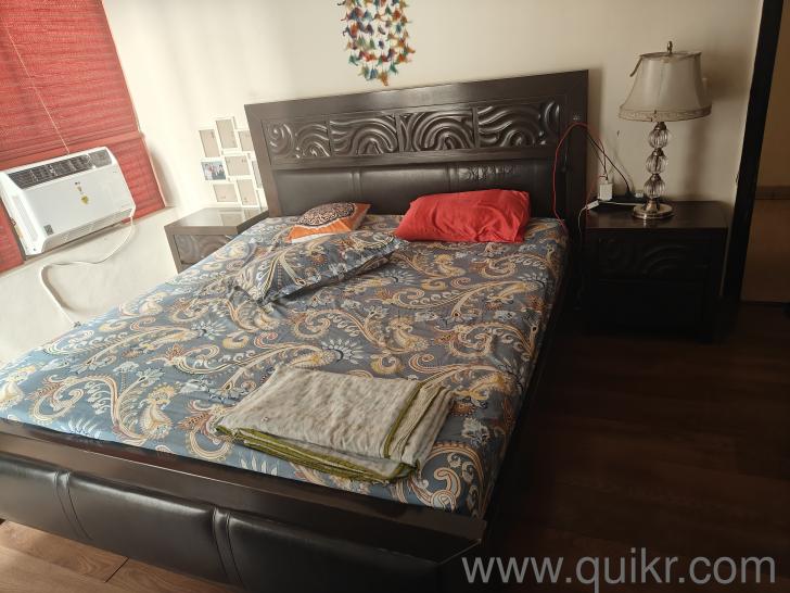 King size bed with mattress(1)