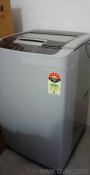 Lg fully automatic 8kg top load very less used like new condition(3)