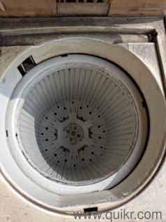 LG washing Machine in working condition(1)