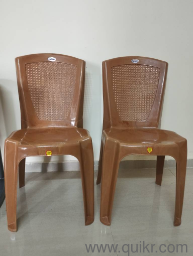 two seater sofa , foldable table with almost new two chairs(2)