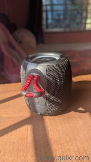 bluetooth speaker ( brand new)(1)