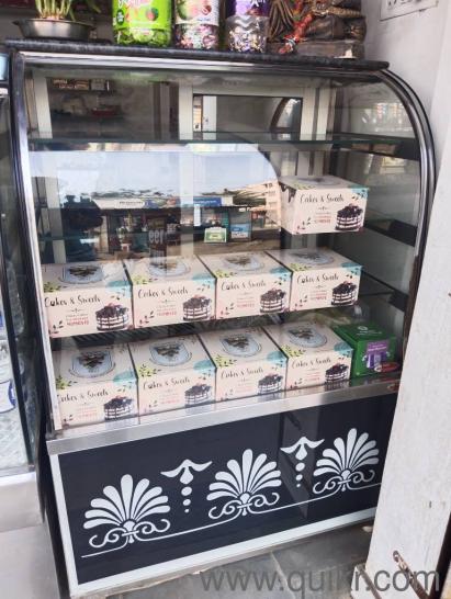 cake fridge & Colddrink fridge(1)