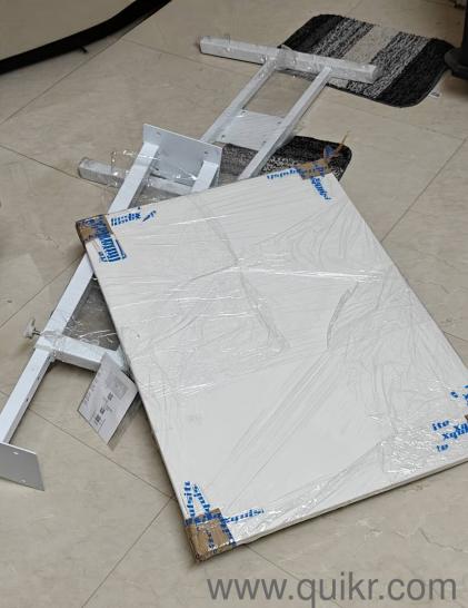 Height Adjustable Desk / Study table /Computer table(1)