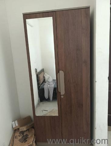 A double door wardrobe(1)