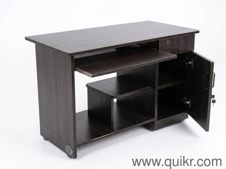 Good Condition Computer Table