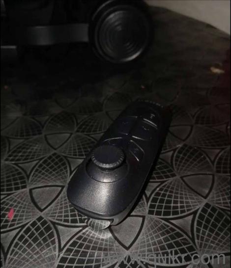vr headset with remote(2)