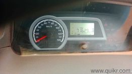 MAHINDRA JAYO PICK UP TRUCK 4 WHEEL