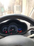Used Hyundai i10 2012 Model Images