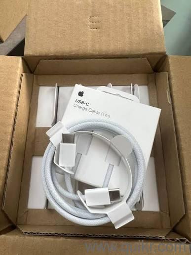 Apple adapter and cable(3)